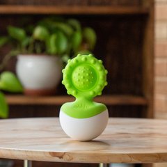 Прорізувач-неваляшка «Dimpl Wobbl», зелений - Fat Brain Toys